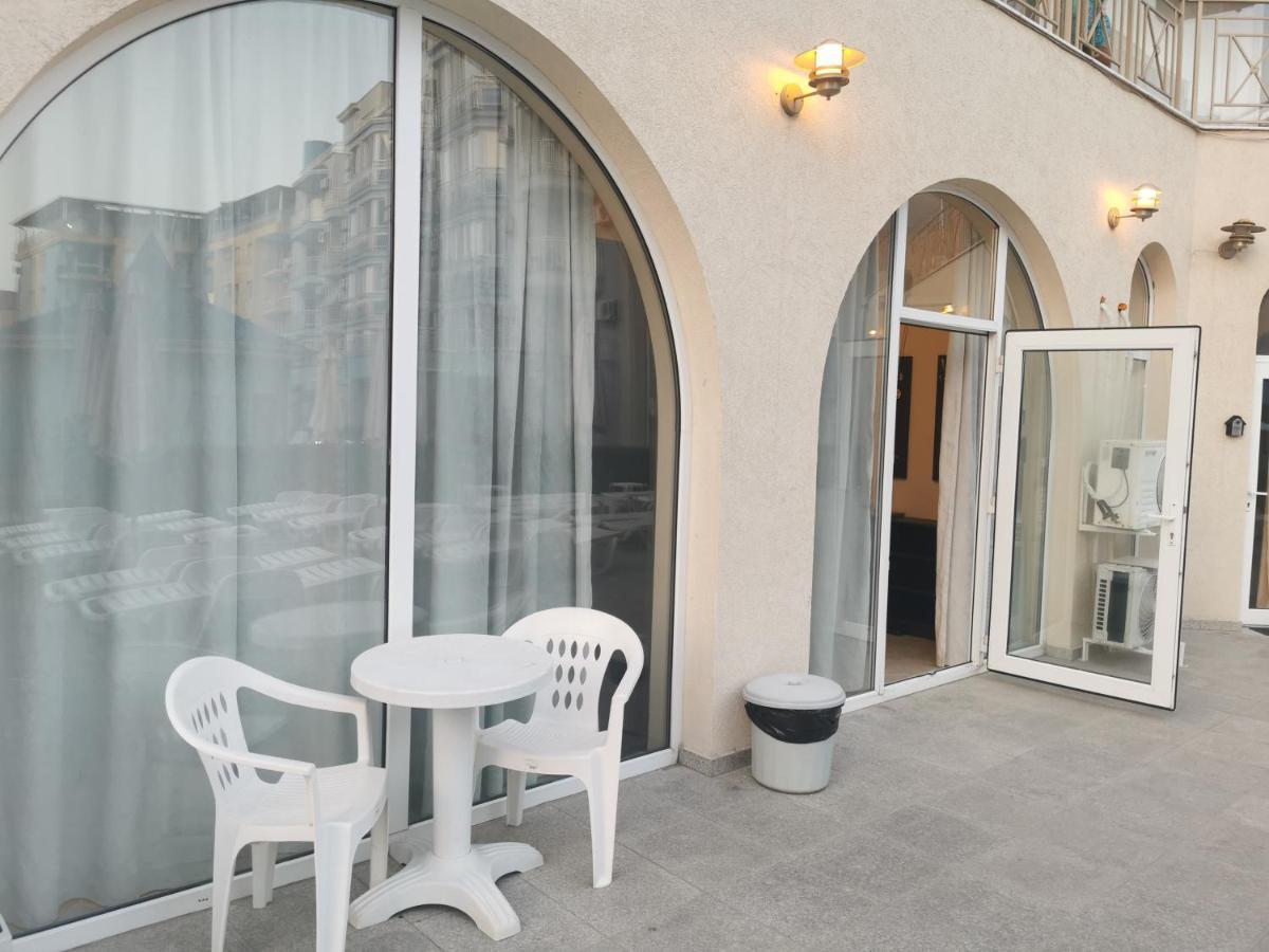 Rose Garden Omax Apartments Sunny Beach Exterior photo