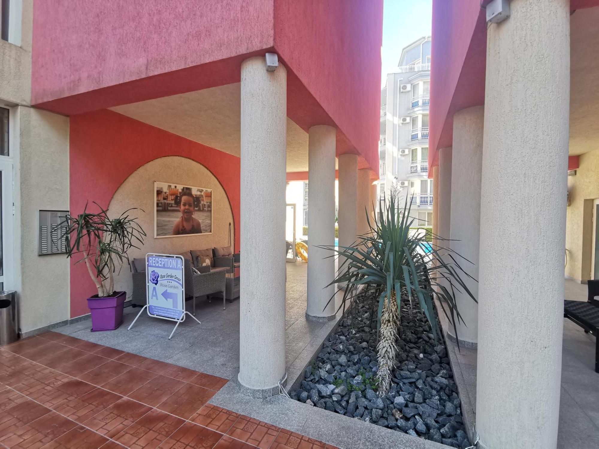 Rose Garden Omax Apartments Sunny Beach Exterior photo