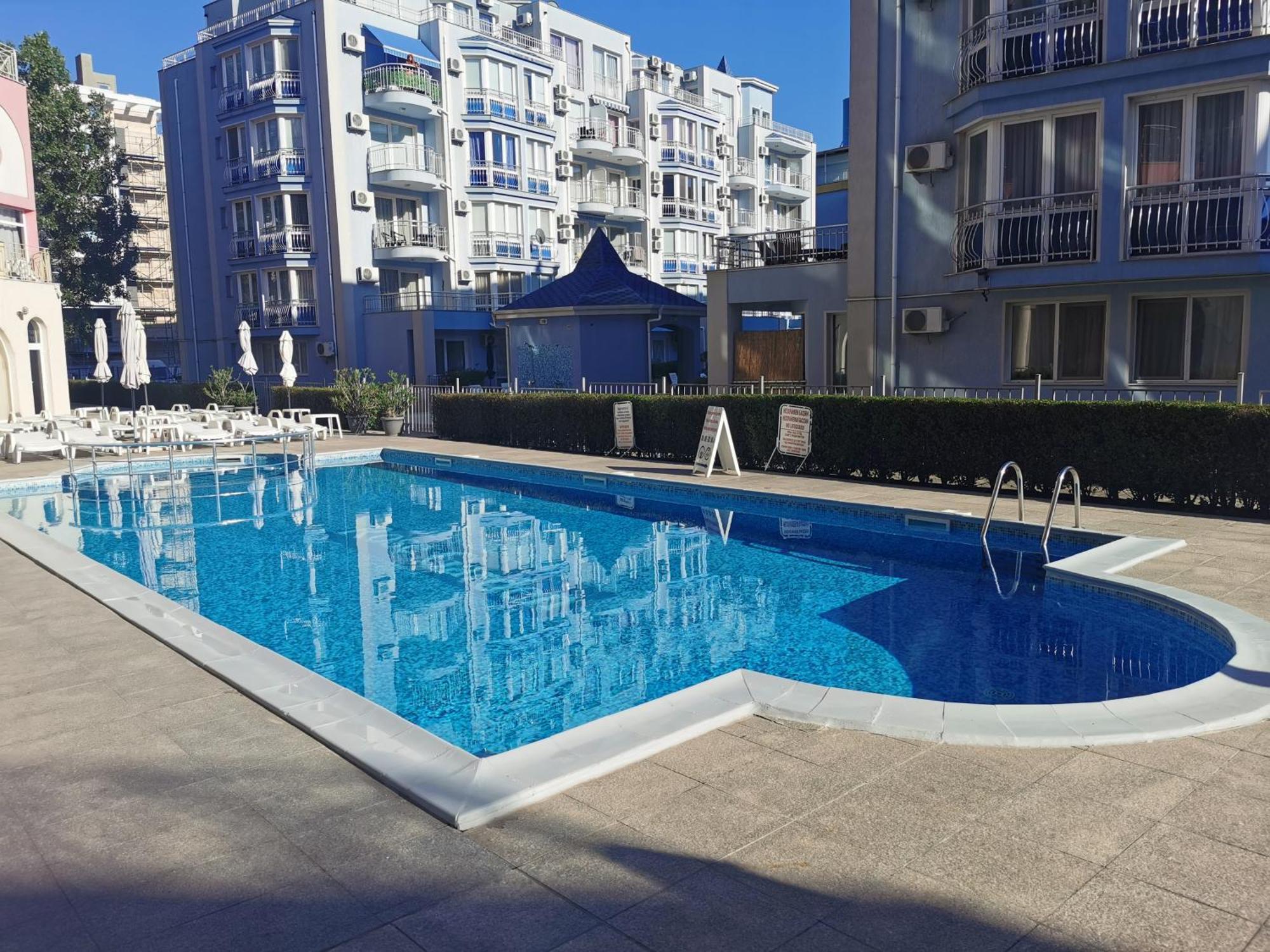Rose Garden Omax Apartments Sunny Beach Exterior photo